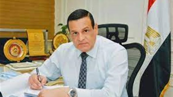 وزير التنمية المحلية يستعرض الموقف التنفيذي لمبادرة 