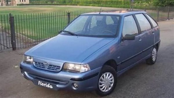 فيات فلوريدا 2005.. سيارة هاتشباك بمحرك 1300 سي سي وسعر 60 ألف جنيه