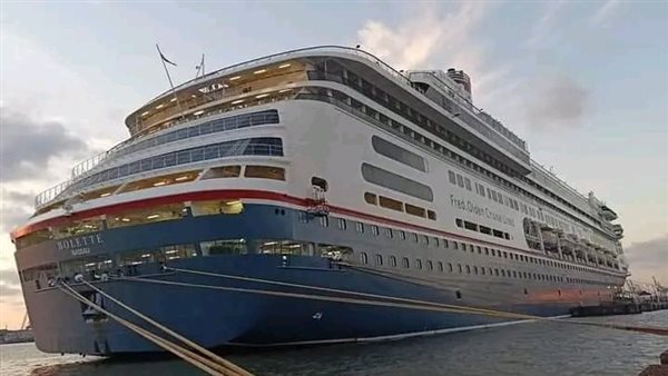 بورسعيد تستقبل سفينة سياحية بريطانية في رحلة اليوم الواحد| صور