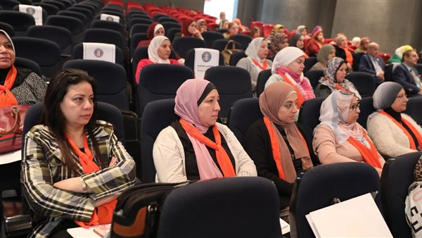 «المالية»: تمكين المرأة اقتصاديًا واجتماعيًا وثقافيًا ركيزة أساسية في بناء الجمهورية الجديدة