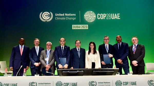  مصر توقع شراكات جديدة لتحفيز التحول الأخضر في قطاع الطاقة