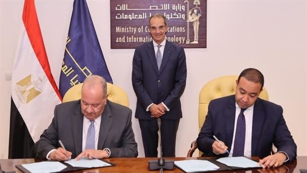 توقيع عقد جديد بين المصرية للاتصالات وراية لتوسيع مركز البيانات الإقليمى