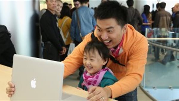 كيف تحمى طفلك على الإنترنت.. طرق وأدوات مهمة للتعامل مع مواقع الويب