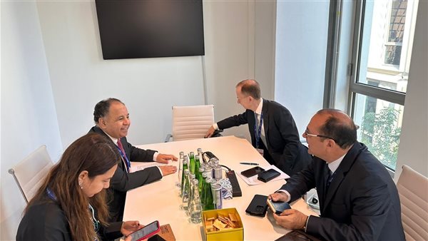 وزير المالية: نتطلع لبدء بنك «ستاندرد تشارترد» نشاطه في مصر بداية العام المقبل