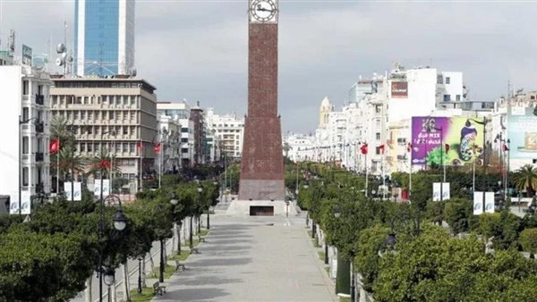 «فيتش»: تراجع النمو الاقتصادي في تونس إلى 0.9% بنهاية 2023