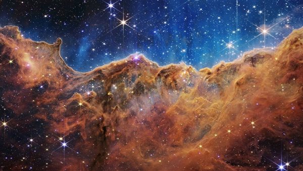 جيمس ويب ينتج صورة مذهلة عالية الدقة للنجم المنفجر