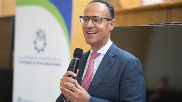 اشرف الجزايرلى: ضرورة ربط منح التراخيص الصناعية للمصانع الغذائية الجديدة بالتوافق مع اشتراطات سلامة الغذاء