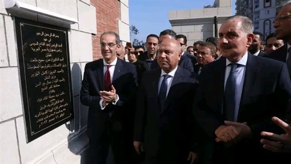وزيرا النقل والاتصالات ومحافظ كفر الشيخ يفتتحون محطة قطار الملك فؤاد التاريخية