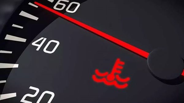كيف تتصرف إذا ارتفعت حرارة سيارتك؟ نصائح وإرشادات هامة