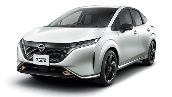 نيسان تطلق نسخة تذكارية من ليف الكهربائية احتفالا بالذكرى الـ90 لتأسيسها.. صور