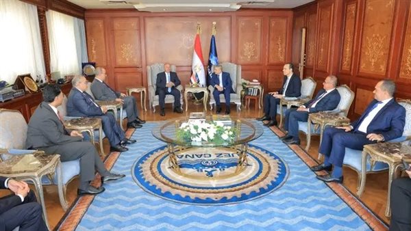 وزير النقل ورئيس هيئة قناة السويس يبحثان مع شركة «البحري» السعودية تعزيز التعاون