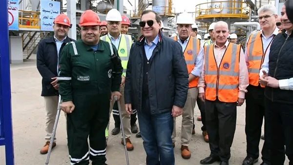 الملا يتفقد المنطقة الجغرافية البترولية في طنطا بالغربية 