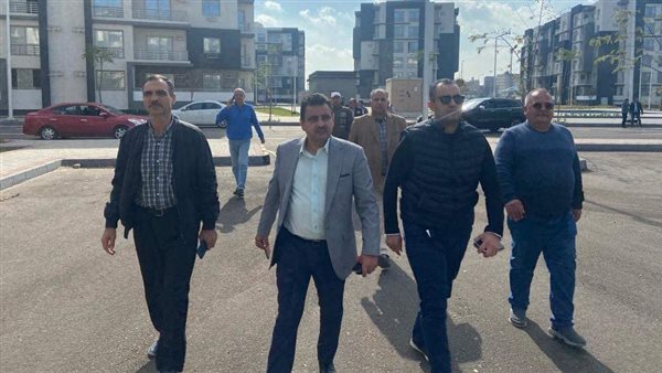 مسئولو مجلس الوزراء والإسكان يتابعون موقف تنفيذ المشروعات بمدينة دمياط الجديدة