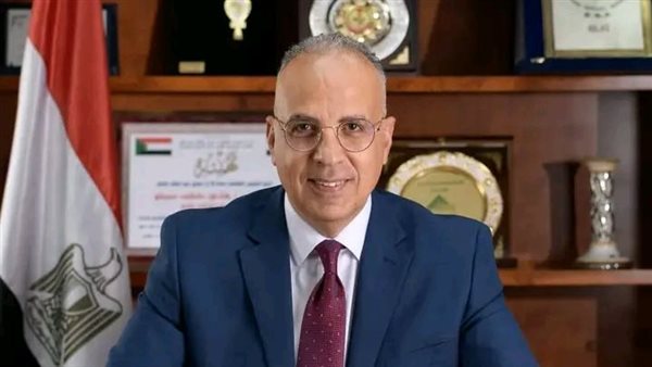 سويلم يتابع أعمال وأنشطة الهيئة المصرية العامة للمساحة