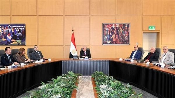 «الجزار» يتابع موقف تنفيذ وحدات المبادرة الرئاسية سكن لكل المصريين