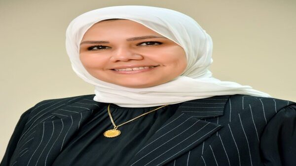 تكليف رشا عبدالعال بتسيير أعمال وظيفة رئيس مصلحة الضرائب