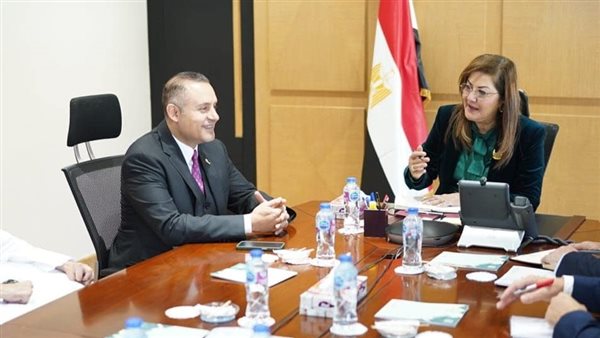 وزيرة التخطيط تبحث مع سفير دولة قطر بالقاهرة سبل تعزيز التعاون المستقبلي