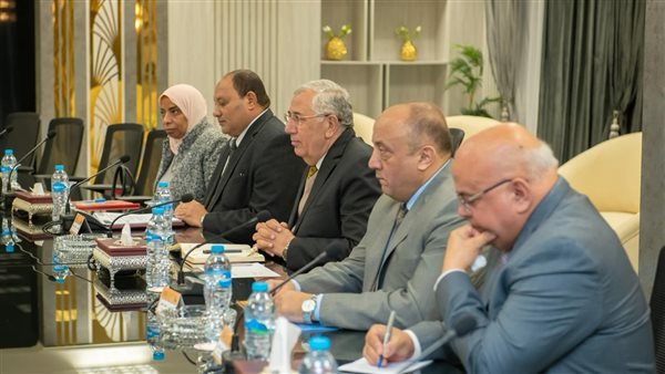 وزيرا الزراعة والإنتاج الحربى يتابعان معدلات تنفيذ مشروعات التعاون المشترك بين الجانبين