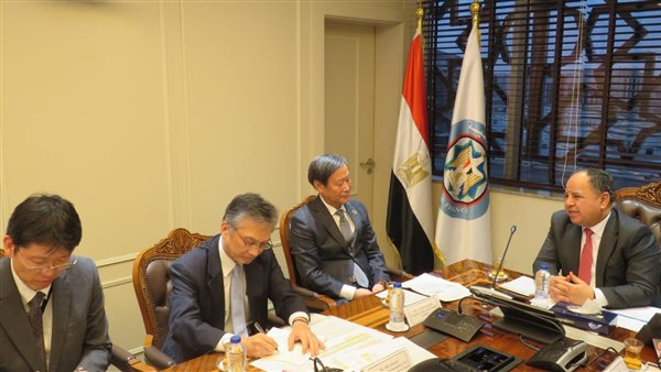 وزير المالية: الاستفادة من الدعم المالي والخبرات اليابانية فى تطبيق «التأمين الصحى الشامل»