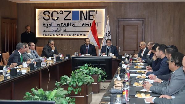 وفد صناعة الشيوخ يزور اقتصادية قناة السويس للتعرف على المشروعات الجارية