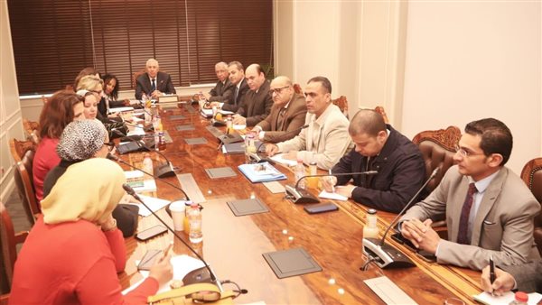 وزير الزراعة يبحث مع المدير الإقليمي للتنمية المستدامة بالبنك الدولي المشروعات المشتركة والتعاون المستقبلي