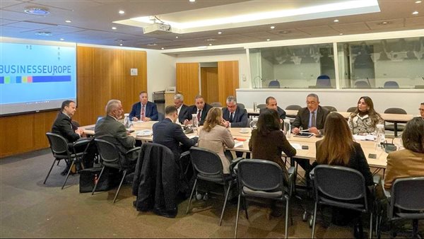 رئيس اقتصادية قناة السويس يلتقي كبار مسئولي المفوضية الأوروبية ضمن وفد اقتصادي مصري ببروكسل 