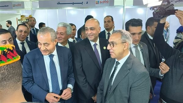 شباب جهاز تنمية المشروعات يشاركون في معرض 