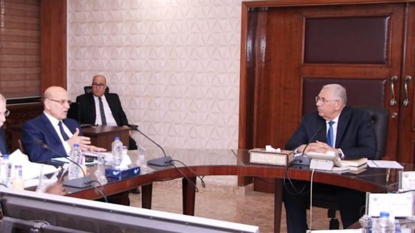 السيد القصير يترأس اجتماع مجلس ادارة الهيئة العامة للإصلاح الزراعي 