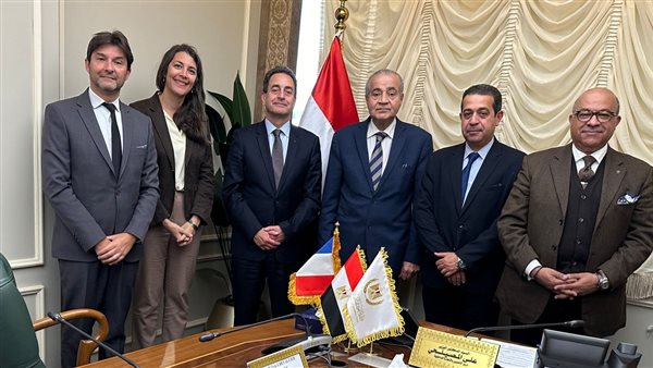 وزير التموين يتابع مع سفير فرنسا موقف إتفاقية المنحة المقدمة من الوكالة الفرنسية للتنمية