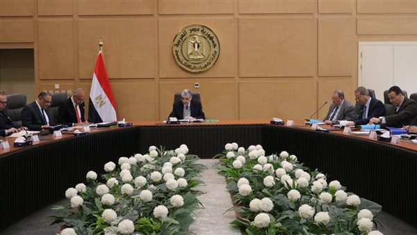 وزير الكهرباء يتراس مجلس إدارة هيئة الطاقة الجديدة والمتجددة لمناقشة مشروع موازنة الهيئة للعام المالي 2024/2025
