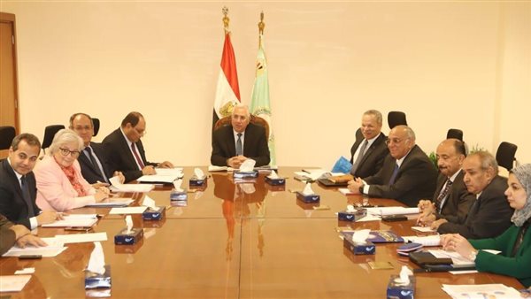 القصير يترأس اجتماع مجلس أمناء برنامج التنمية الزراعية لبحث الموقف التنفيذي للمشروعات الممولة من الجهات الأجنبية المانحة