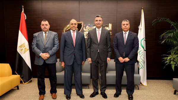 رئيس الهيئة الوطنية للانتخابات يشكر رئيس البريد على دور الهيئة المتميز في إتمام العملية الانتخابية