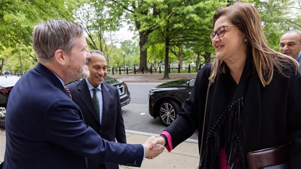 وزيرة التخطيط تشارك بالمائدة المستديرة لغرفة التجارة الأمريكية لاستعراض التطورات الاقتصادية 