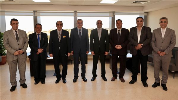  بروتوكول تعاون بين المجلس الأعلى للآثار وجامعة الزقازيق لعرض مجموعة من القطع الأثرية