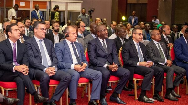 بعثة متعددة القطاعات بين مصر وكوت ديفوار لنادي إفريقيا والتنمية التابع لمجموعة التجاري وفا بنك