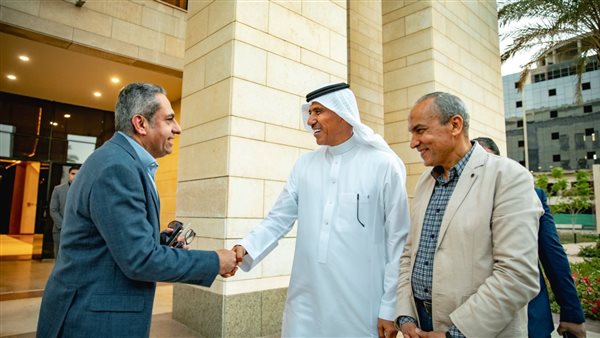خالد عباس يلتقي رجال الأعمال السعوديين بالعاصمة الإدارية الجديدة