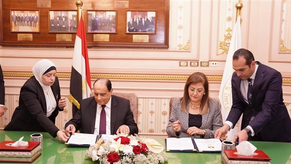 وزيرة التخطيط ورئيس مجلس القضاء الأعلى يوقعان بروتوكول لإتاحة خدمات محكمة النقض بمراكز خدمات مصر