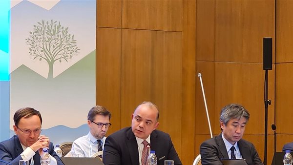 رئيس الرقابة المالية يشارك في اجتماع مجلس إدارة المنظمة الدولية لهيئات أسواق المال باليونان