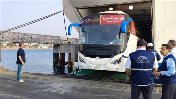  انطلاق أولى رحلات الحج السياحي البري... ولجان السياحة تستقبل الحجاج بكافة الموانئ البحرية والبرية