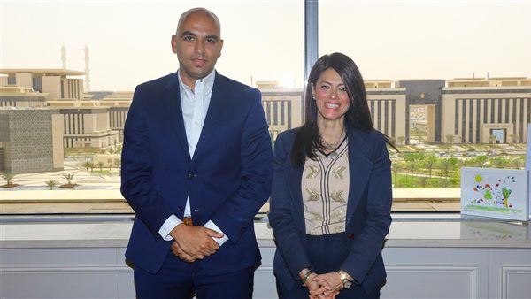 وزيرة التعاون الدولي تلتقي الشريك المُؤسس لشركة «إنجازات» المستفيدة من منصة «حافز»