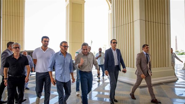 تزامنًا مع إحياء حفله بمصر.. كاظم الساهر يزور مدينة الفنون والثقافة بالعاصمة الإدارية