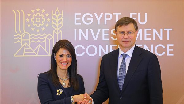 وزيرة التعاون الدولي تلتقي نائب الرئيس التنفيذي للمفوضية الأوروبية