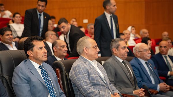 وفد من اللجنة الأولمبية والبارالمبية المصرية بالمدينة الاولمبية للإعلان عن زي بعثة مصر المشاركة في أولمبياد باريس 2024