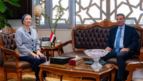 وزيرا الزراعة والبيئة يبحثان الاستفادة من قش الأرز وإجراءات مواجهة السحابة السوداء