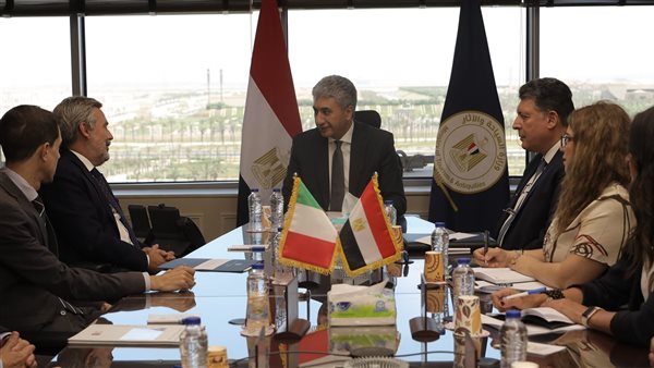 وزير السياحة وسفير إيطاليا بالقاهرة يبحثان آليات التعاون بين البلدين في مجال السياحة والآثار