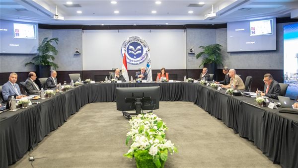 اقتصادية قناة السويس تحقق أعلى إيرادات في تاريخها بقيمة 8،25 مليار جنيه خلال العام المالي 23-24