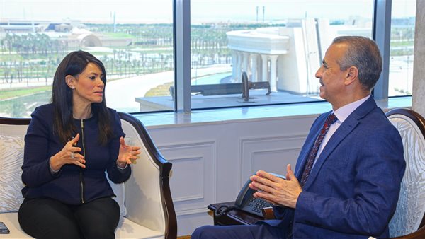 الدكتورة رانيا المشاط تستقبل رئيس الجهاز المركزي للتعبئة العامة والإحصاء لمناقشة ملفات العمل 