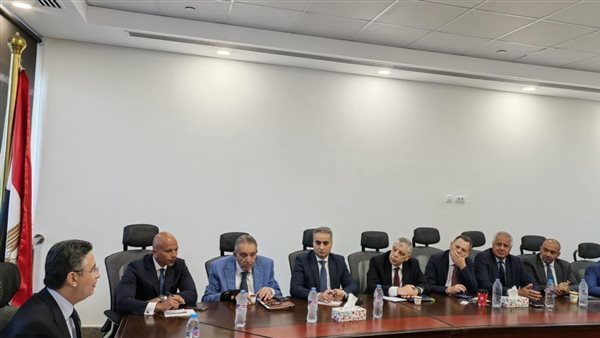 وزير التموين يترأس اللجنة العليا للسكر للأطمئنان علي وفرة المخزون الإستراتيجي 