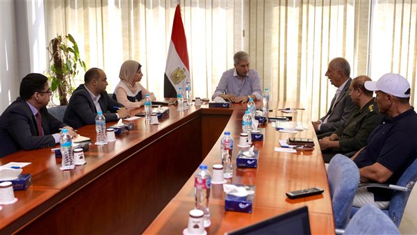  وزير السياحة يتابع مستجدات الأعمال بمشروع تطوير الخدمات بمنطقة أهرامات الجيزة