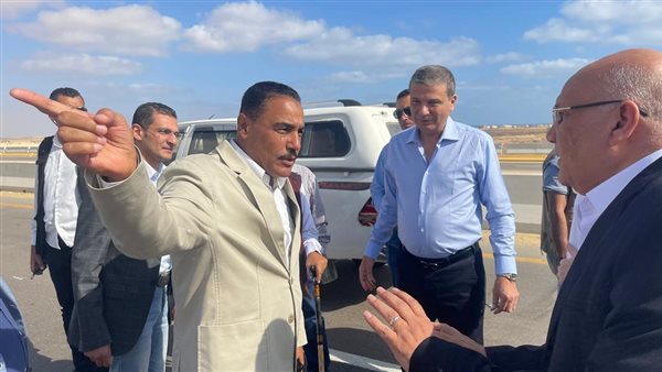 وزير الزراعة يصل إلى محافظة مطروح لتفقد عدد من المشروعات التنموية بالمحافظة